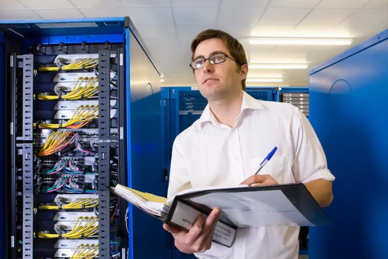 Why IT AMC is Better Than On-Demand IT Support in Dubai