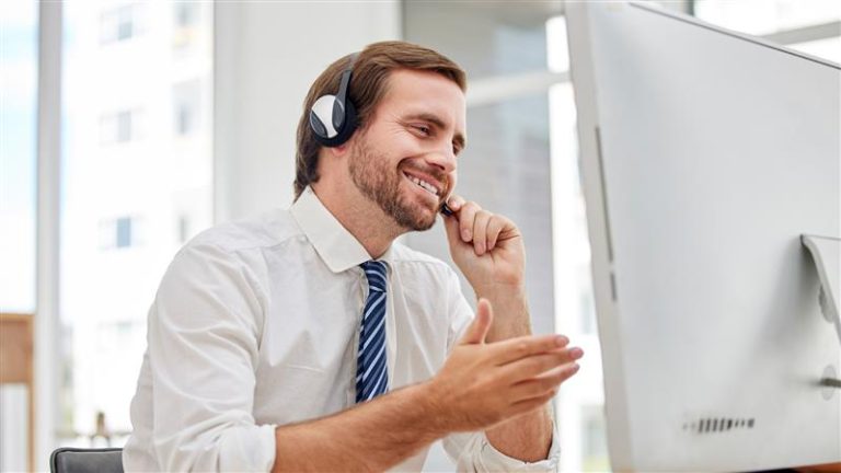 How to Improve Your IT Helpdesk With SOPs