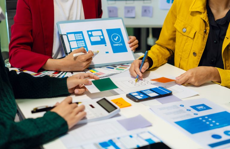 Can UI Design Influence User Decisions Subconsciously?